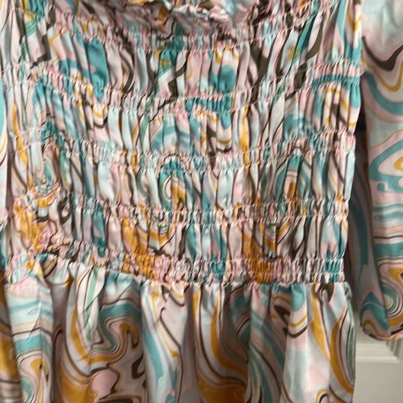 Chenault Smocked Swirl Print Top Flutter Sleeve‎ Blouse Bohemian Chic Size L - Picture 3 of 8